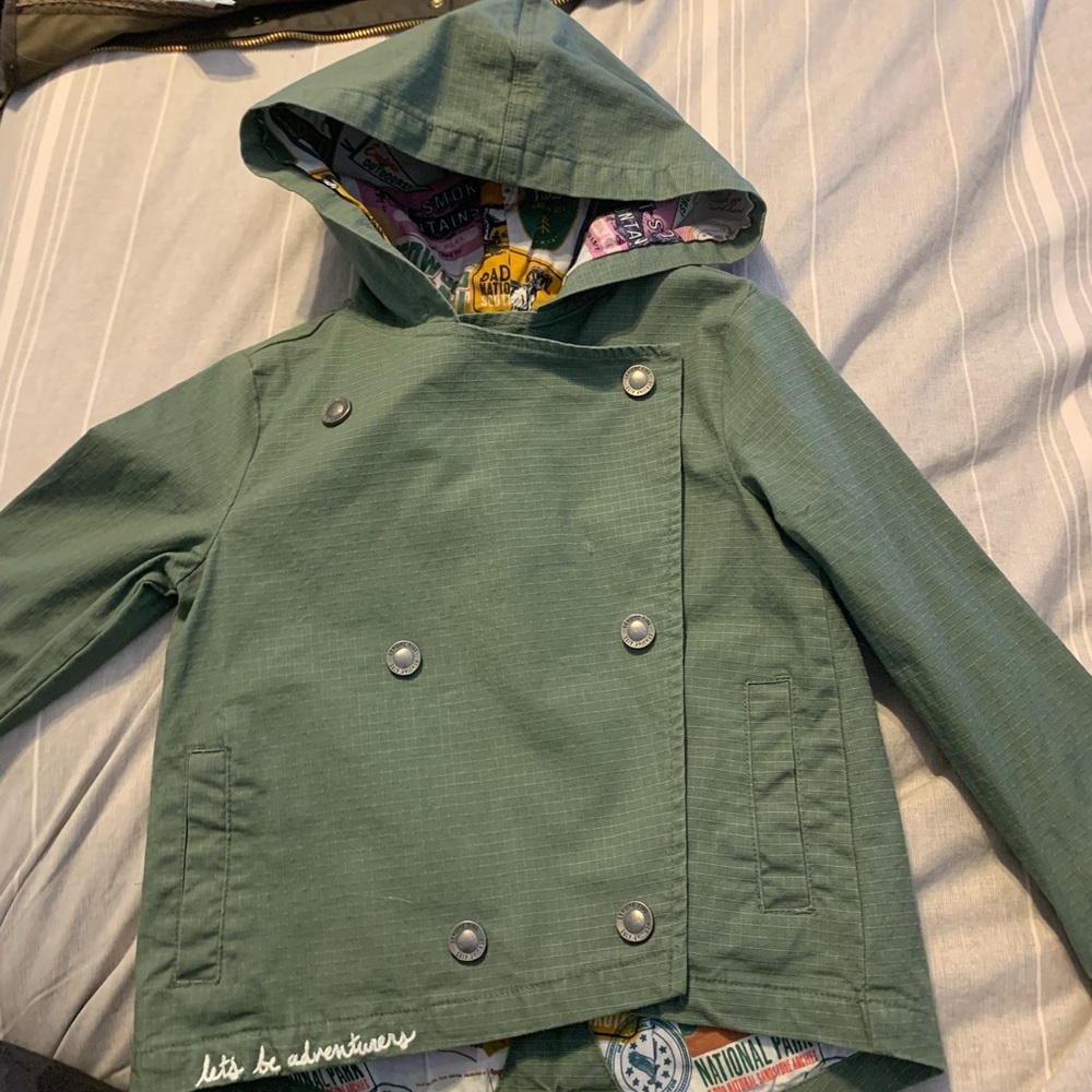 Genuine Kids from OshKosh size 5